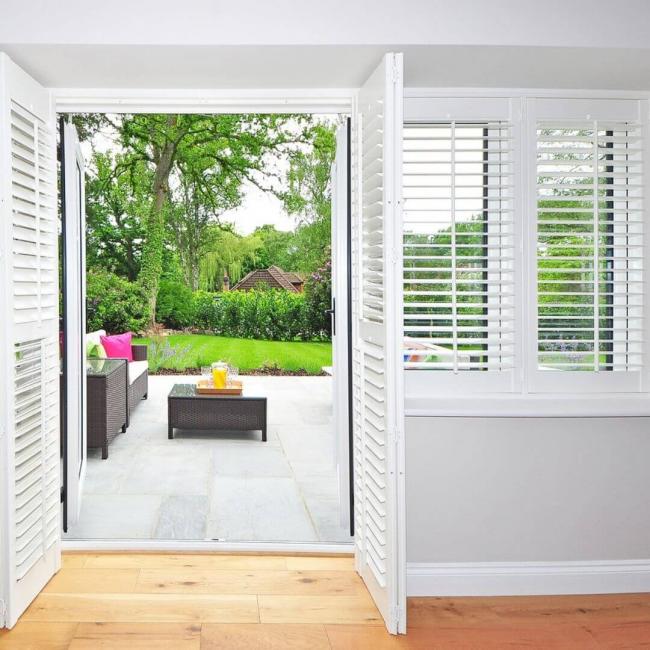 louvered window shutters