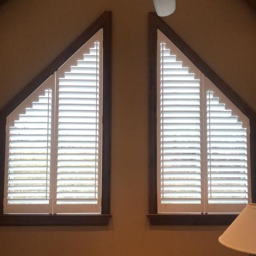 How to Pick the Perfect Color Scheme for Your Custom Shutters?