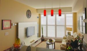 The Benefits of Custom Blinds and Custom Shutters in Toronto